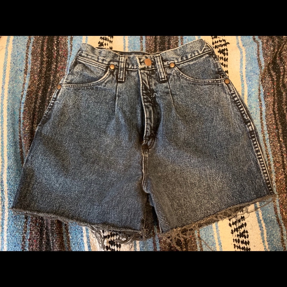 Vintage Wrangler cut off shorts